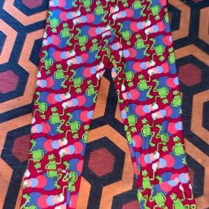 LuLaRoe Colorful Frog Pattern Leggings